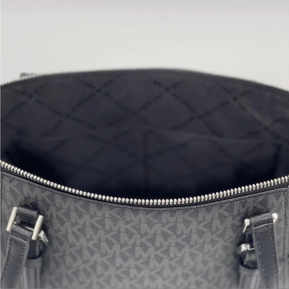 Michael Kors Charlotte Bag & Double Zip Wallet Black - Picture 8 of 10